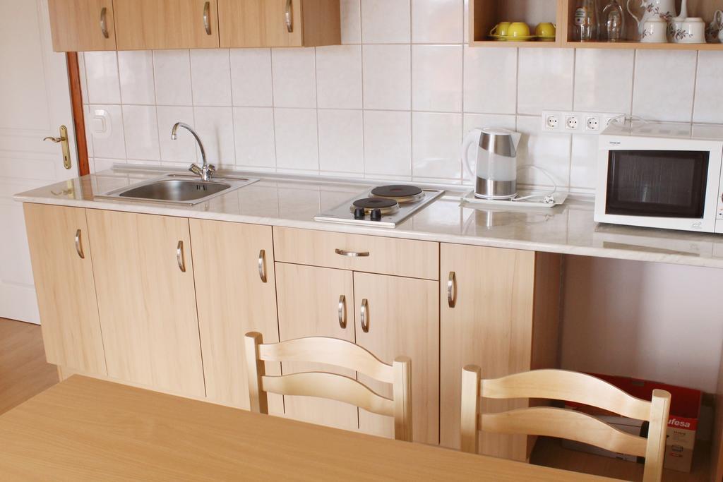 Marina-Buek Apartmanhaz Bagian luar foto