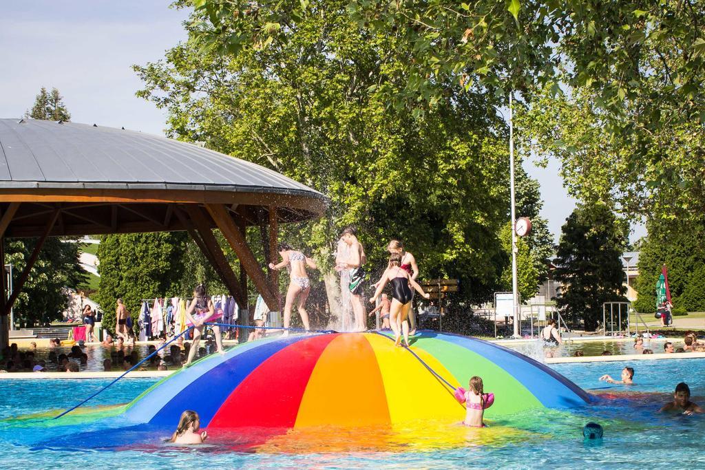 Marina-Buek Apartmanhaz Bagian luar foto